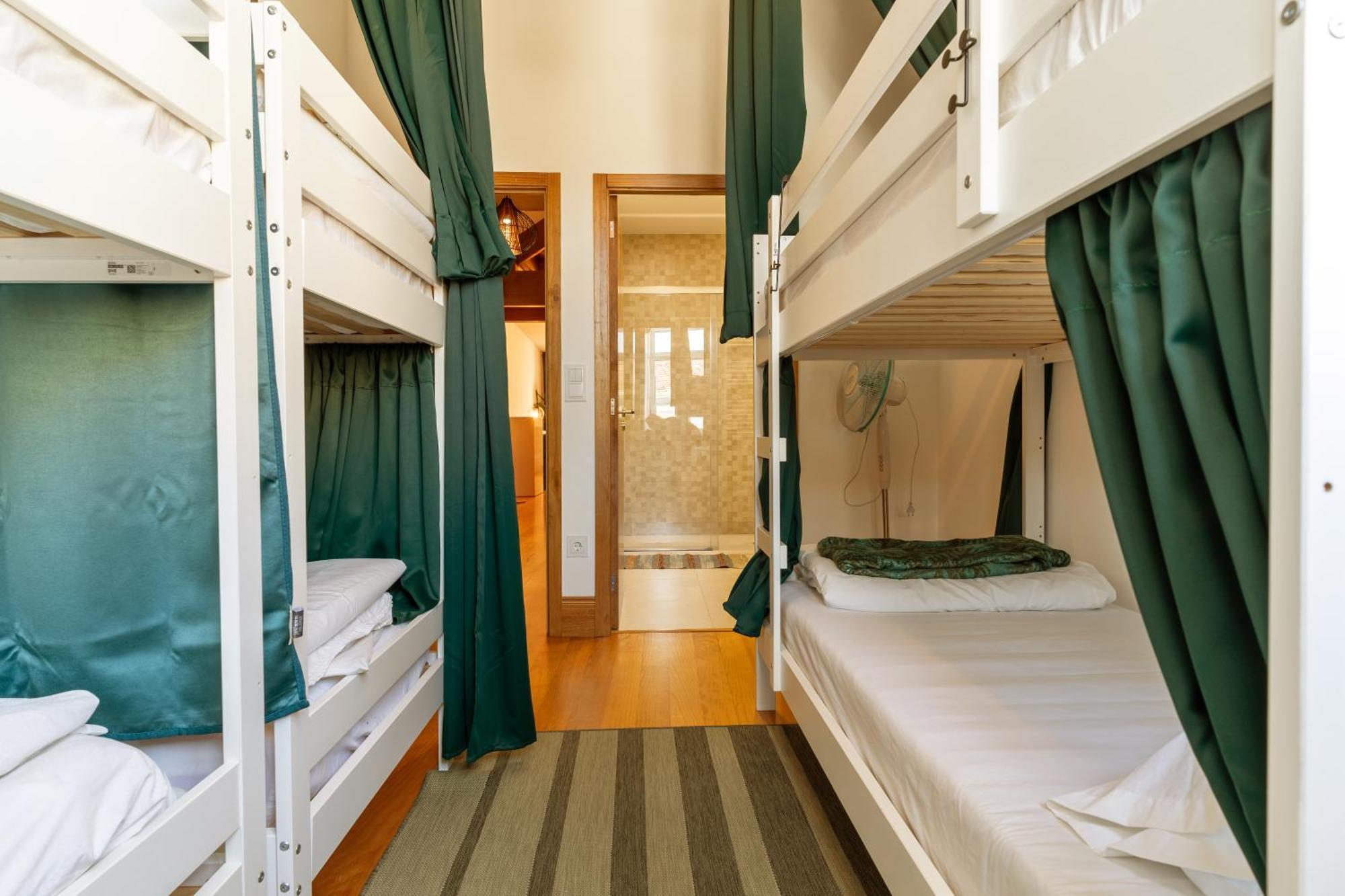 Cozy Nest Hostel Porto Exteriér fotografie