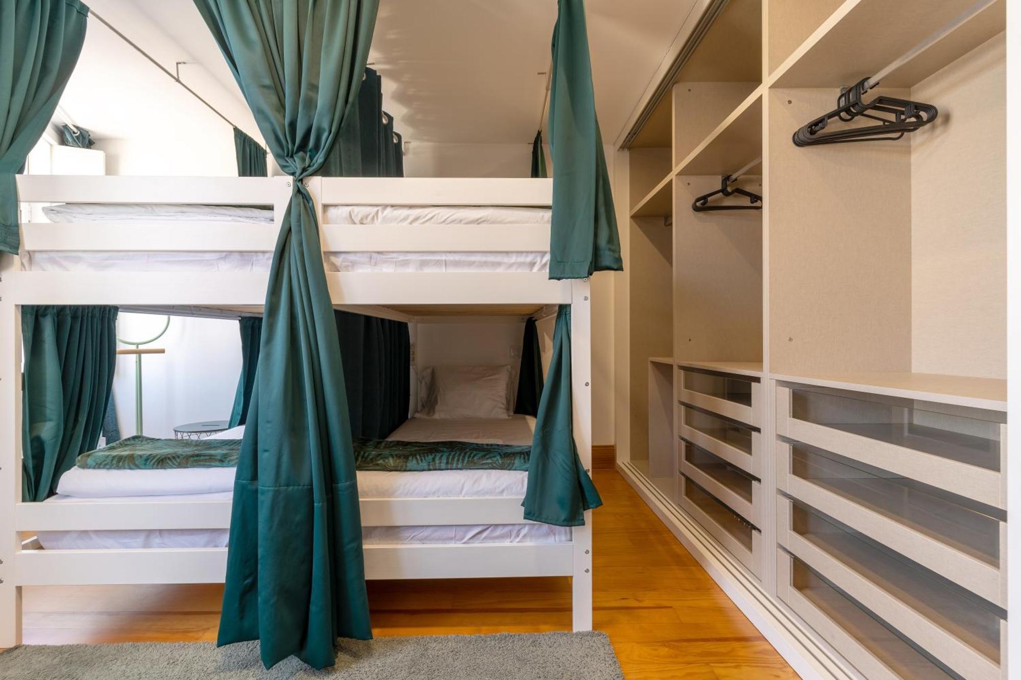 Cozy Nest Hostel Porto Exteriér fotografie