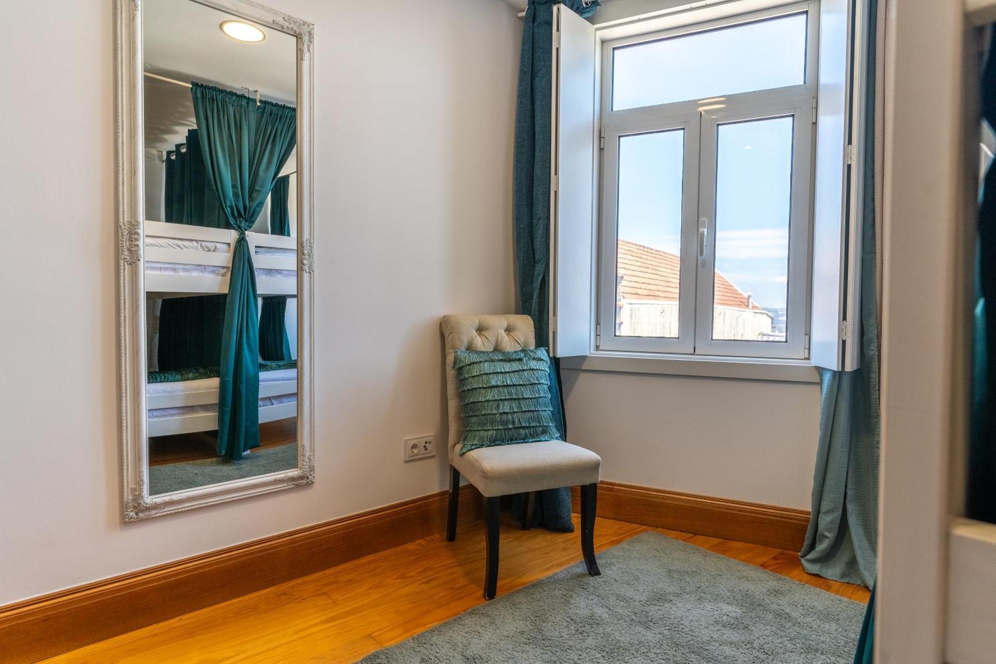 Cozy Nest Hostel Porto Exteriér fotografie
