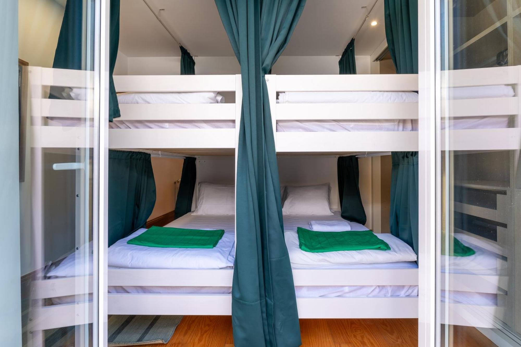 Cozy Nest Hostel Porto Exteriér fotografie